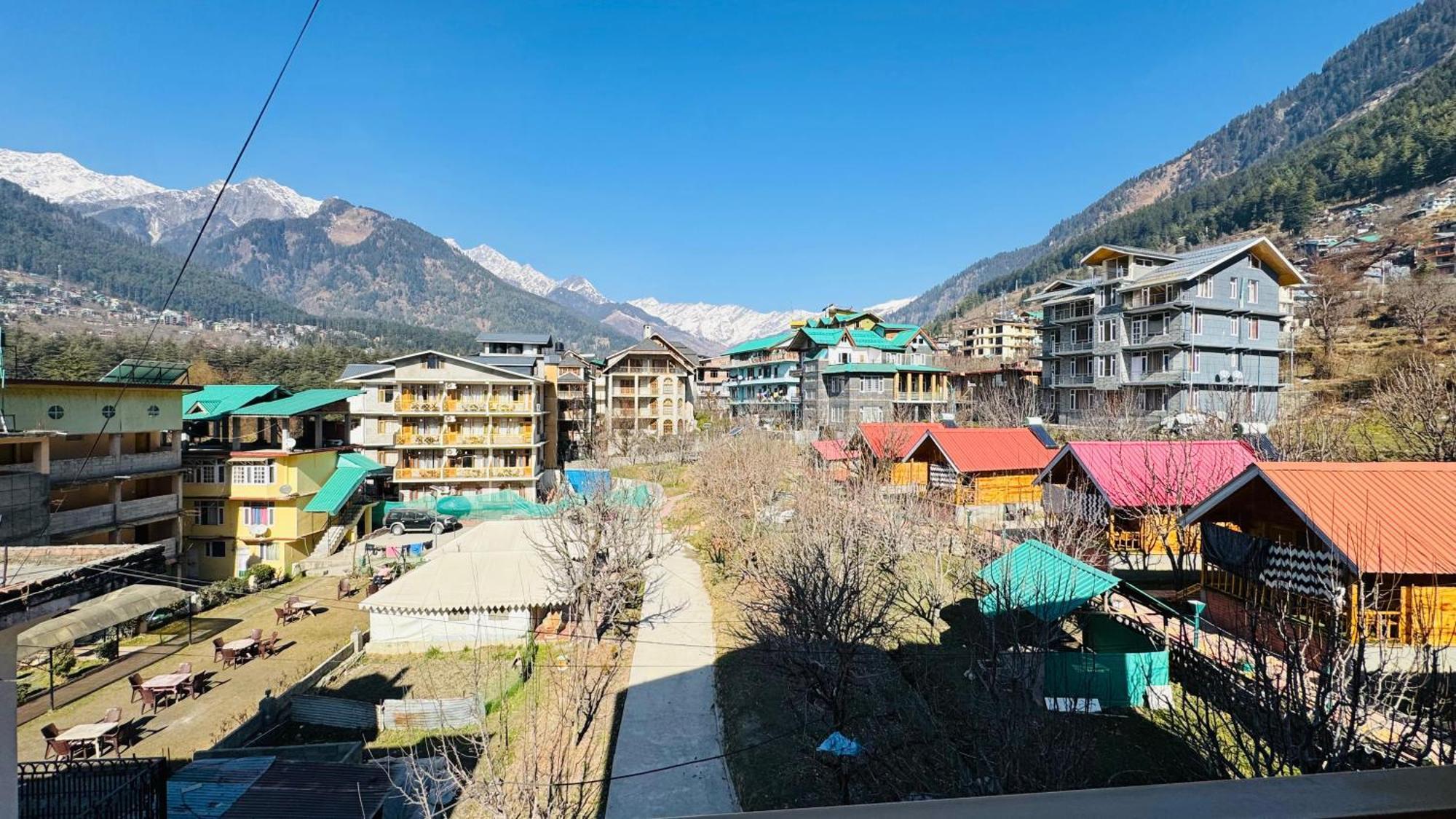 The Midnight Garden Manali Hotel Exterior photo